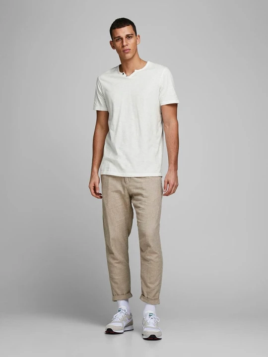 Zdjęcie produktu Jack & Jones Koszulka w kolorze białym rozmiar: XL
