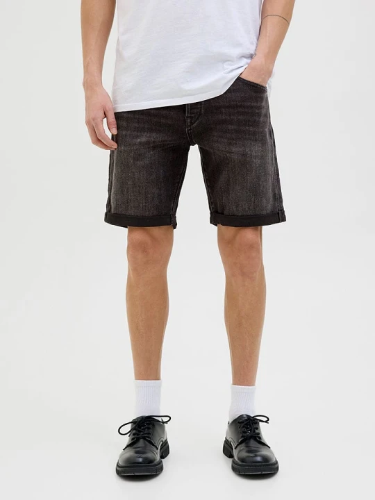 Zdjęcie produktu Jack & Jones Szorty dżinsowe "Rick" w kolorze czarnym rozmiar: S