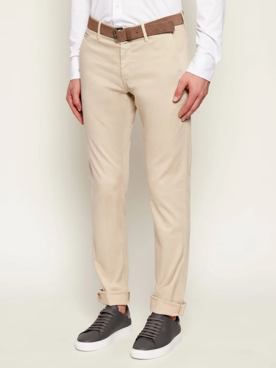 Zdjęcie produktu Jacob Cohen Spodnie chino BOBBY | Slim Fit beżowy