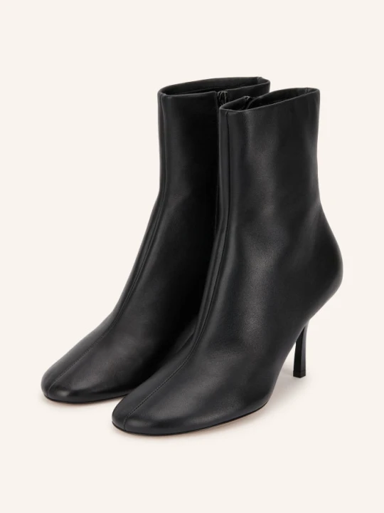 Zdjęcie produktu Jacquemus Botki Les Bottines Collant schwarz CZARNY