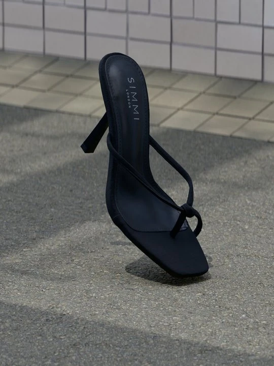 Zdjęcie produktu Japonki Simmi London czarny