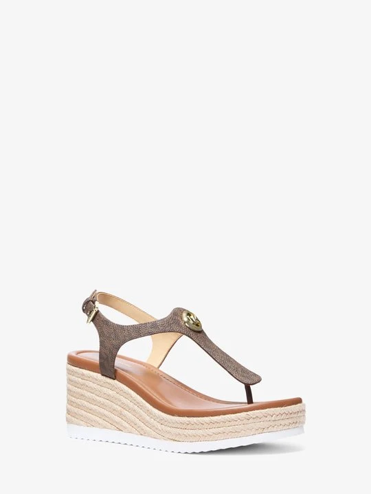 Zdjęcie produktu Japonki Val na koturnie z charakterystycznym logo Michael Kors BRĄZOWY (Brązowy)