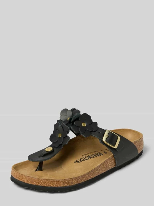 Zdjęcie produktu Japonki z naturalnej skóry model 'GIZEH FLOWER EMBELLISHMEN' Birkenstock Czarny
