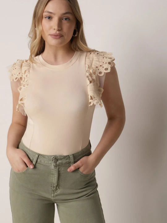 Zdjęcie produktu Jasnobeżowy Bawełniany Top z Koronką przy Ramionach Learena Elsa.m By May