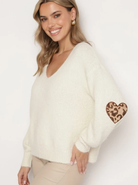 Zdjęcie produktu Jasnobeżowy Sweter z Wełną i Ozdobnymi Naszywkami na Łokciach Norethra Unigirl