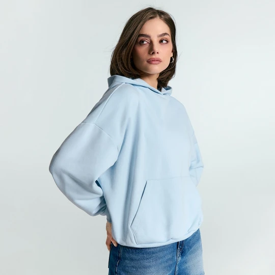 Zdjęcie produktu Jasnoniebieska bluza basic z kapturem House jasnoniebieski