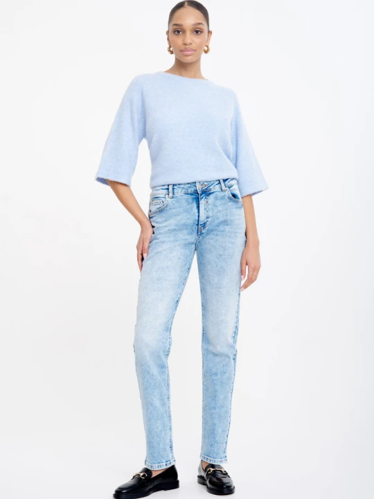 Zdjęcie produktu Jasnoniebieskie jeansy typu boyfriend Greenpoint