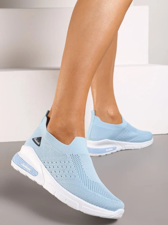 Zdjęcie produktu Jasnoniebieskie Buty Sportowe Amathane Ballada