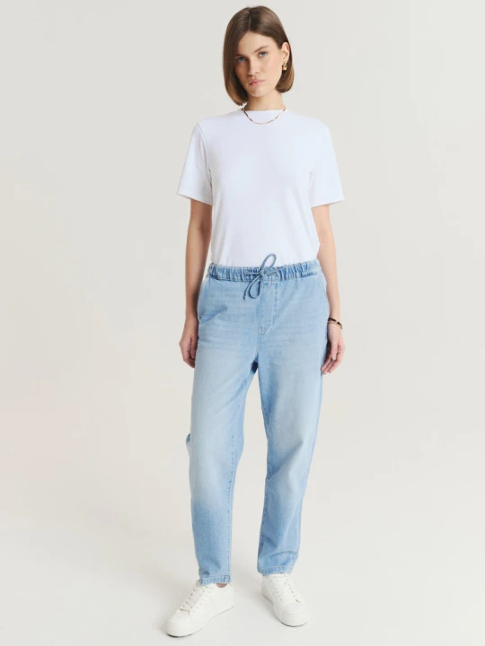 Zdjęcie produktu Niebieskie spodnie jeansowe Greenpoint