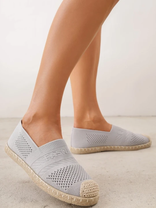 Zdjęcie produktu Jasnoszare Espadryle na Płaskiej Podeszwie z Plecionki Chorisa Szary