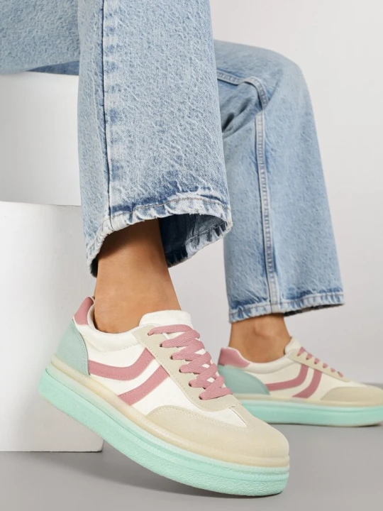 Zdjęcie produktu Jasnożółte Sneakersy Typu Kultowe Tenisówki na Niskiej Platformie Olritia Ideal Żółty