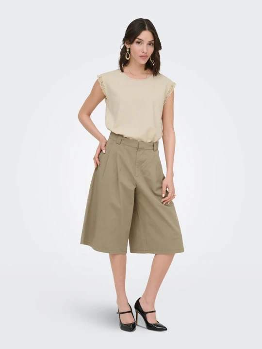 Zdjęcie produktu JDY Bermudy "Bianca" w kolorze khaki rozmiar: XL