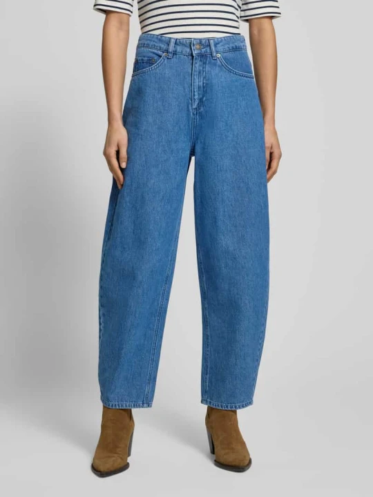Zdjęcie produktu Jeans o kroju barrel leg - curated by 'Tinvcb' Style Icon Collection Jeansowy niebieski
