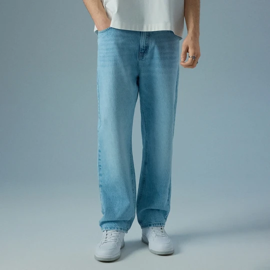 Zdjęcie produktu Jeansy baggy loose fit jasnobłękitne House niebieski