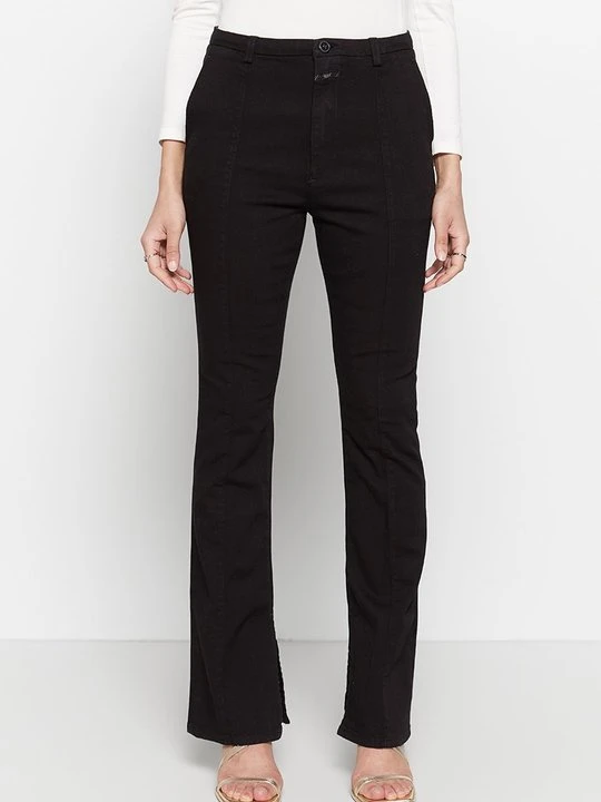 Zdjęcie produktu Jeansy Bootcut Closed czarny