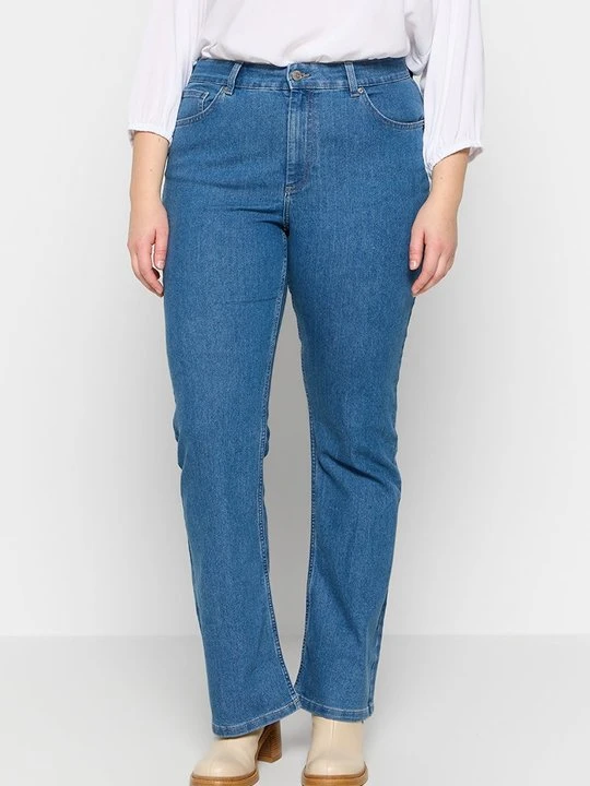 Zdjęcie produktu Jeansy Bootcut ONLY Carmakoma niebieski