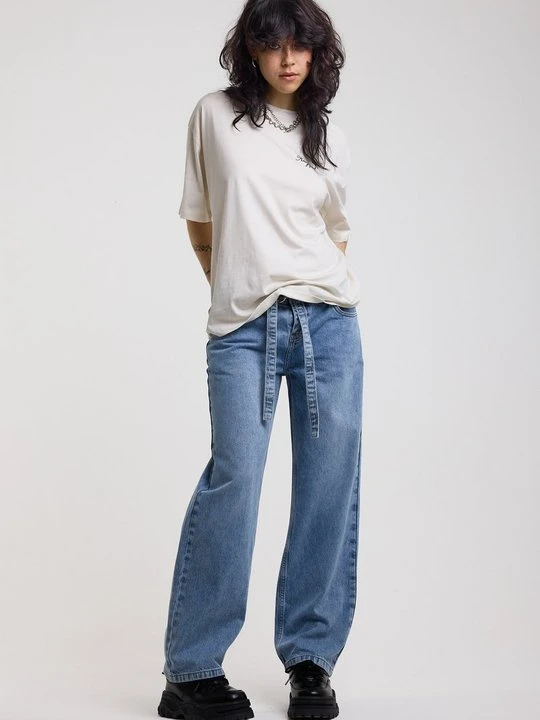 Zdjęcie produktu Jeansy Bootcut The Ragged Priest jasnoniebieski