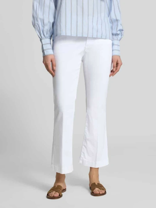 Zdjęcie produktu Jeansy bootcut w 5 kieszeni Model 'Mary' BRAX Biały