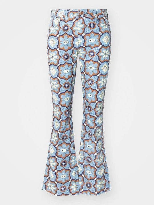 Zdjęcie produktu Jeansy Bootcut Wrangler kolorowy denim