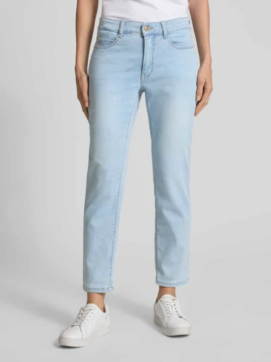 Zdjęcie produktu Jeansy cropped z kieszeniami wpuszczanymi model 'Dream' MAC Jasnoniebieski