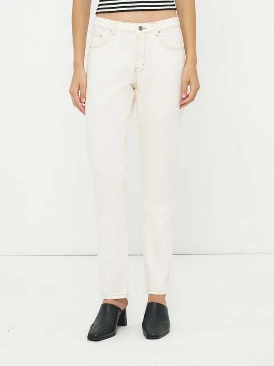 Zdjęcie produktu Jeansy damskie mom fit KARL LAGERFELD mleczny