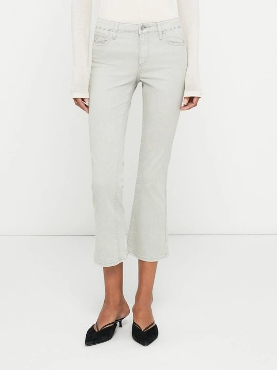Zdjęcie produktu Jeansy Dzwony Armani Exchange