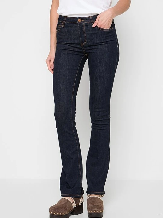 Zdjęcie produktu Jeansy Dzwony Armani Exchange rinsed denim