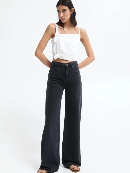 Zdjęcie produktu Jeansy Dzwony PULL&BEAR czarny