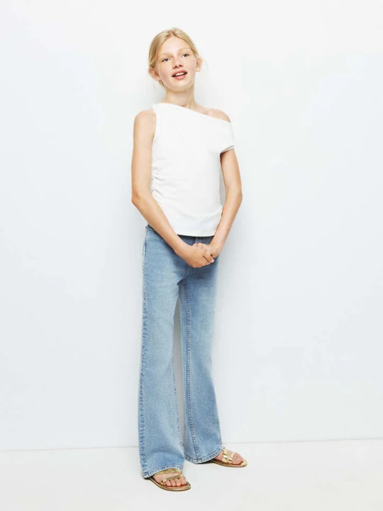 Zdjęcie produktu Jeansy flare bez paska w talii średni niebieski - Dzieci - MANGO KIDS