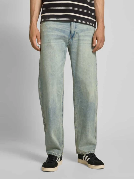Zdjęcie produktu Jeansy o kroju baggy fit z 5 kieszeniami REVIEW Niebieski