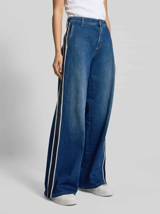 Zdjęcie produktu Jeansy o kroju baggy fit z bocznymi, wpuszczanymi kieszeniami model ‘OCEAN’ CAMBIO Jeansowy niebieski