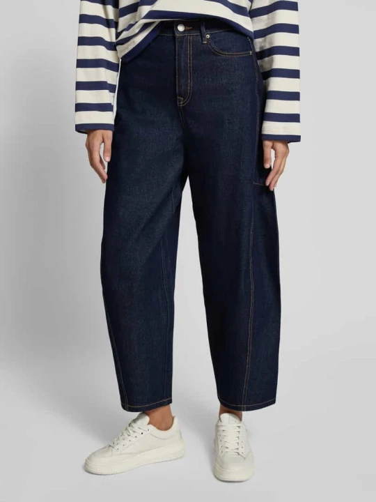 Zdjęcie produktu Jeansy o kroju barrel z mieszanki bawełny model ‘KAITLIN’ Vero Moda Ciemnoniebieski