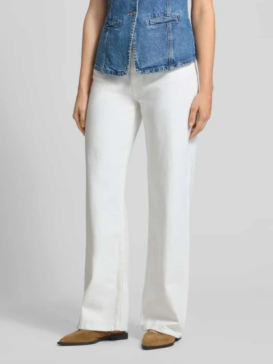 Zdjęcie produktu jeansy o kroju boyfriend fit z wpuszczanymi kieszeniami Gina Tricot Złamany biały