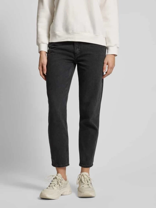 Zdjęcie produktu Jeansy o kroju mom fit z 5 kieszeniami Levi's Czarny
