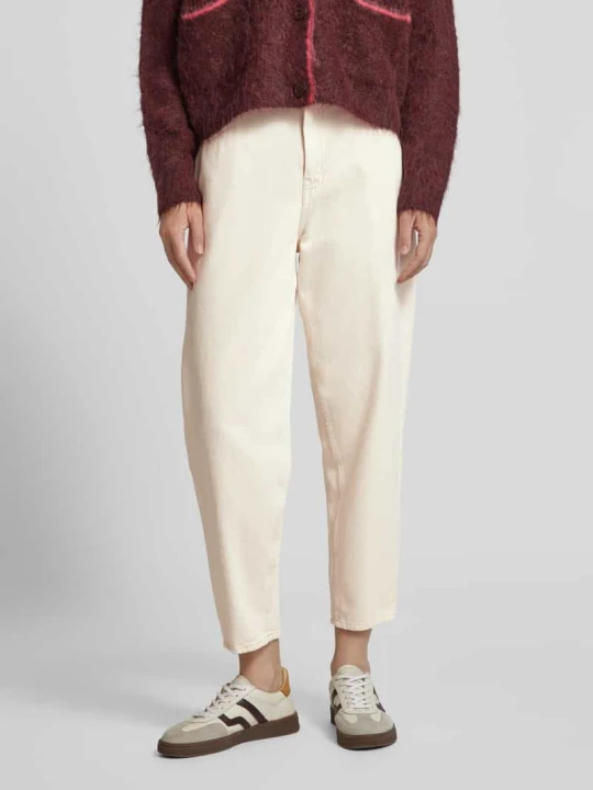 Zdjęcie produktu Jeansy o kroju mom fit z wpuszczanymi kieszeniami model ‘TINEBOROW’ American Vintage Écru