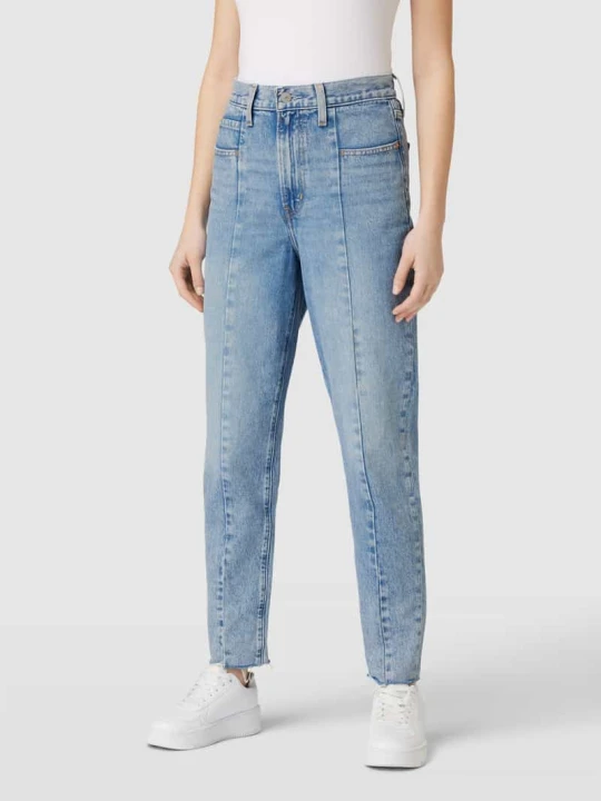 Zdjęcie produktu Jeansy o kroju mom fit ze szwami działowymi Levi's Jasnoniebieski