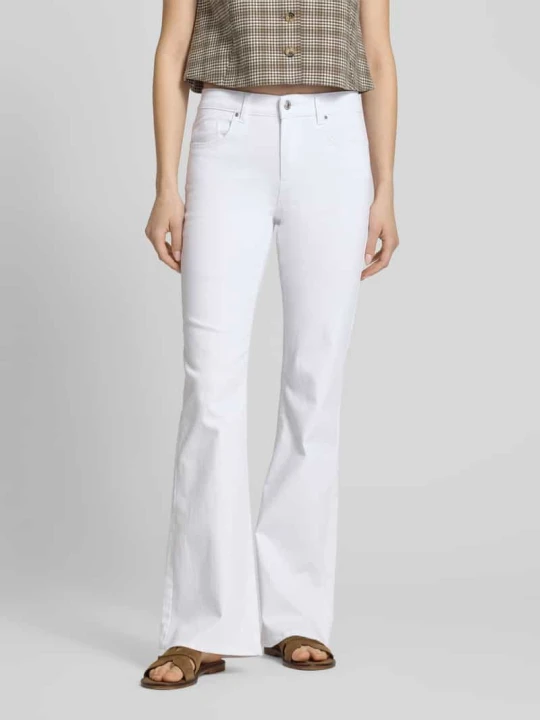 Zdjęcie produktu Jeansy o kroju regular fit bootcut z mieszanka bawełny model 'BLUSH' Only Biały