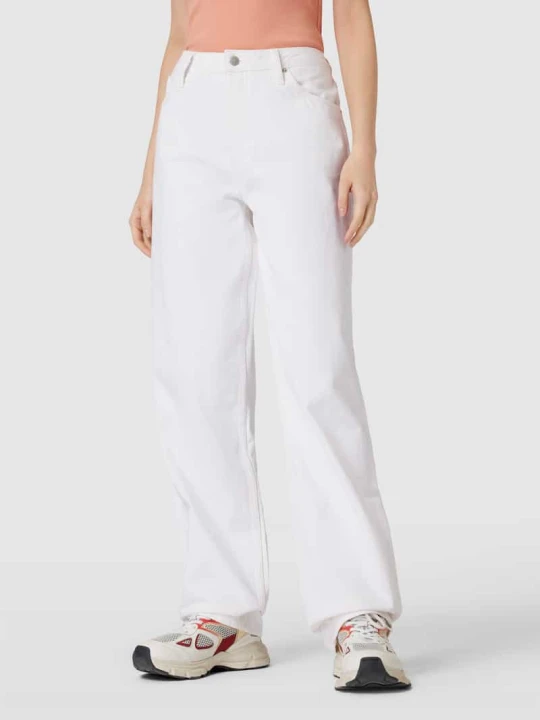 Zdjęcie produktu Jeansy o kroju regular fit z 5 kieszeniami Calvin Klein Jeans Jasnoniebieski