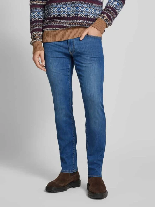 Zdjęcie produktu Dżinsy w kroju slim fit w fasonie 5‑kieszeniowym model 'CHUCK' BRAX Jeansowy niebieski