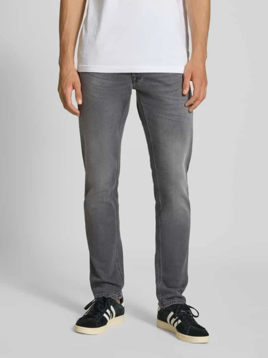 Zdjęcie produktu Jeansy o kroju regular slim fit z efektem znoszenia model ‘WILLBI’ Replay Srebrny