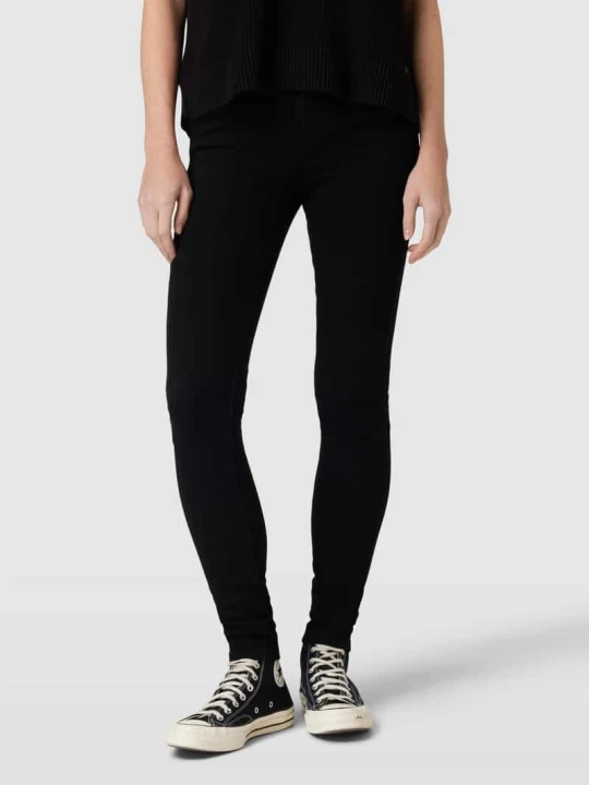 Zdjęcie produktu Jeansy o kroju skinny fit w jednolitym kolorze model ‘DANA’ Pieces