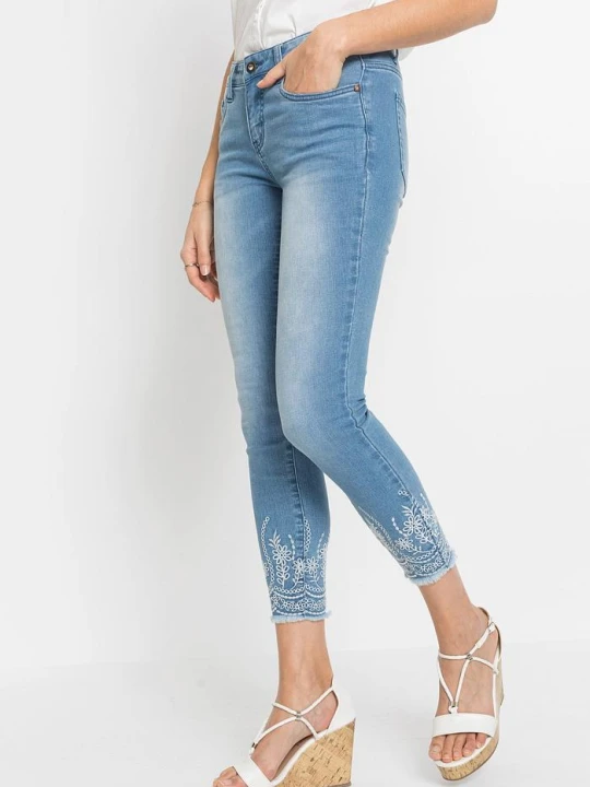 Zdjęcie produktu Jeansy o kroju skinny, mid waist, cropped BonPrix niebieski