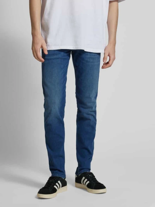 Zdjęcie produktu Jeansy o kroju slim fit z 5 kieszeniami model ‘ANBASS’ Replay Ciemnoniebieski