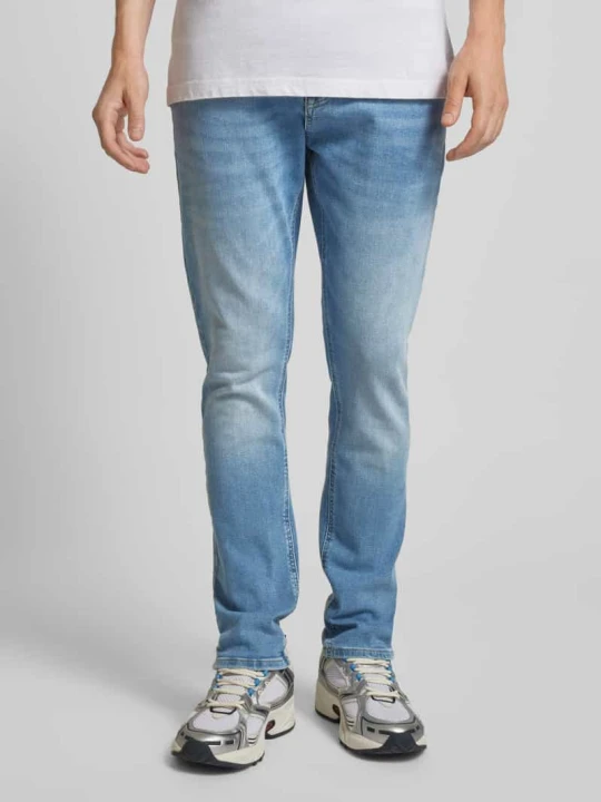 Zdjęcie produktu Jeansy o kroju slim fit z 5 kieszeniami model ‘AUSTIN’ Tommy Jeans Jasnoniebieski