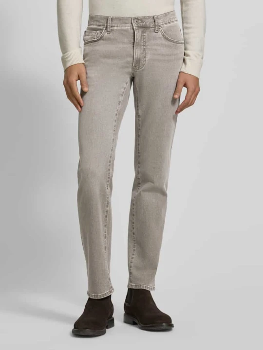 Zdjęcie produktu Jeansy Slim Fit z 5-kieszeniowym designem model 'Chuck' BRAX Średniobrązowy