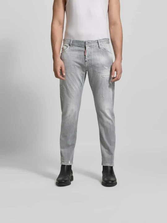 Zdjęcie produktu Jeansy o kroju slim fit z detalem z logo Dsquared2 Jasnoszary