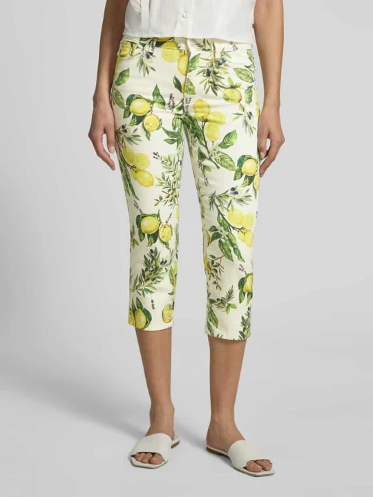 Zdjęcie produktu Jeansy o kroju slim fit z kwiatowym wzorem na całej powierzchni Marc Cain Biały