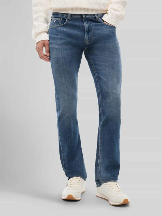 Zdjęcie produktu jeansy o kroju slim fit z mieszanki bawełny model 'SCANTON' Tommy Jeans