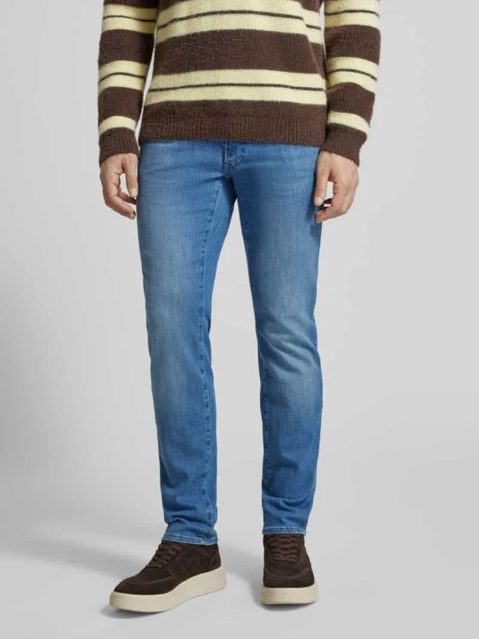 Zdjęcie produktu Jeansy o kroju slim fit z wpuszczanymi kieszeniami model 'Chuck' BRAX Jeansowy niebieski