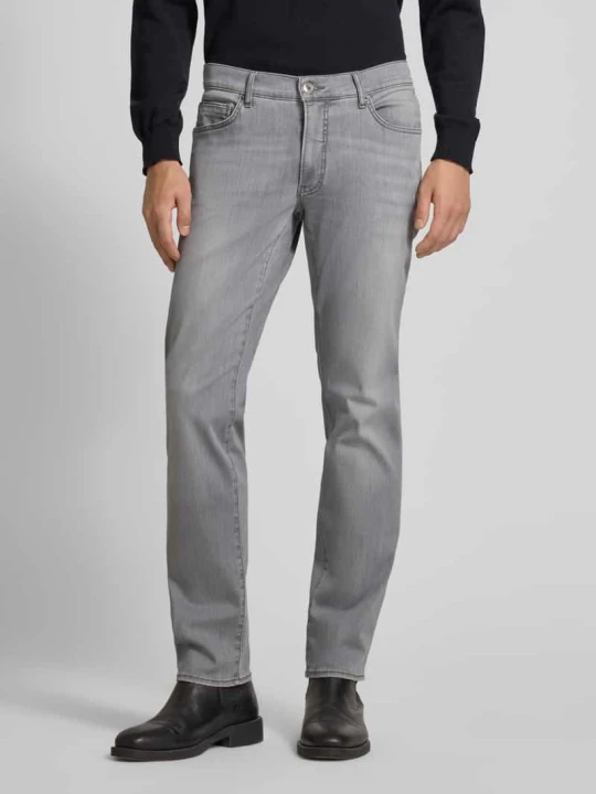 Zdjęcie produktu Jeansy Slim Fit z 5-kieszeniowym designem model 'Chuck' BRAX Jasnoszary